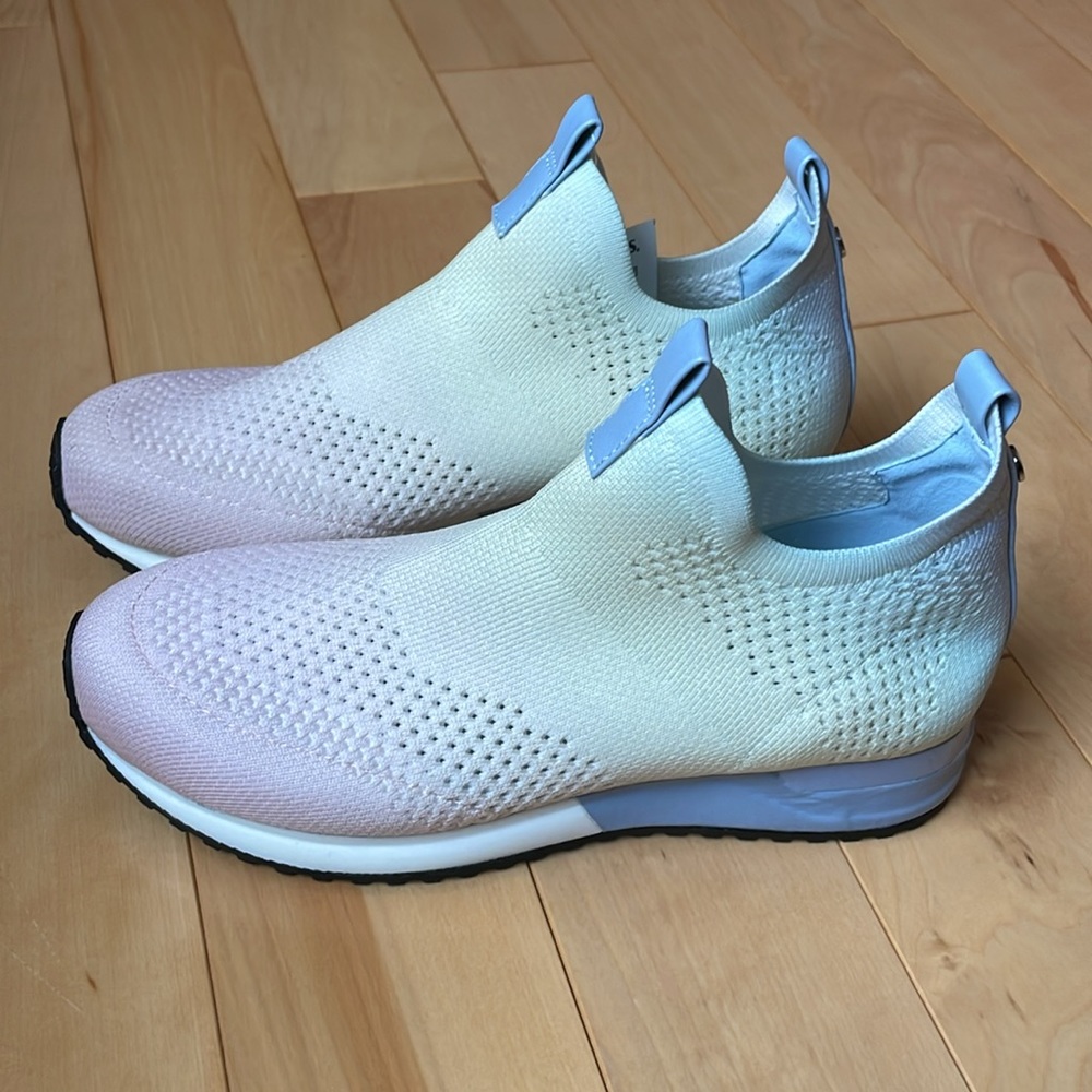 J/Slides Urban Sport Pull-on Tie Dye Pink/Yellow/Blue Knit Orion SP Size 6 NWOB